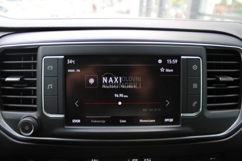 Opel Vivaro 2.0 L 180 A 8