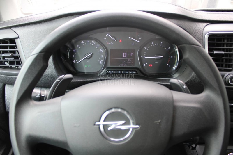 Opel Vivaro 2.0 L 180 A 8