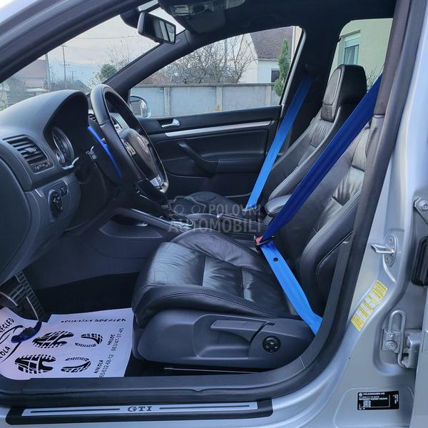 Volkswagen Golf 5 GTI, DSG, ŠIBER