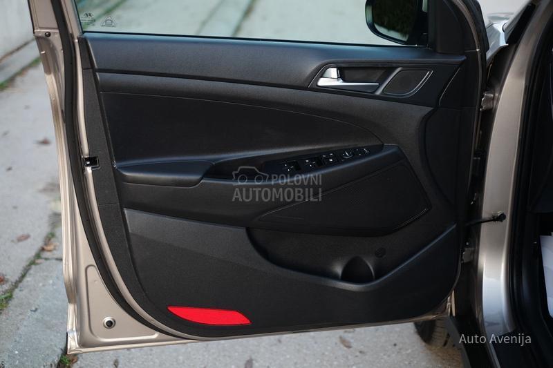 Hyundai Tucson 1.7CRDI 150000 k m