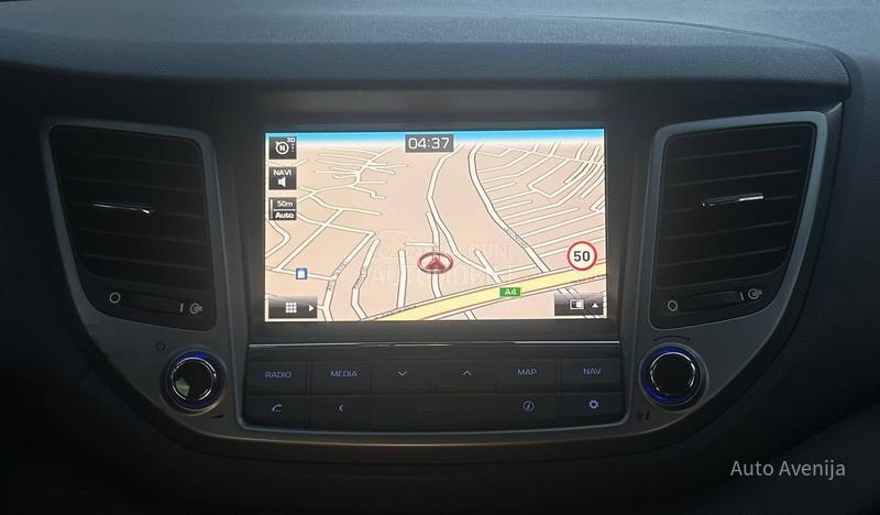 Hyundai Tucson 1.7CRDI 150000 k m