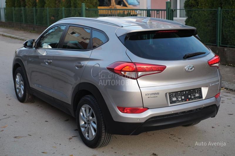 Hyundai Tucson 1.7CRDI 150000 k m