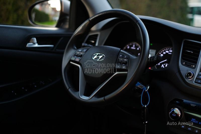 Hyundai Tucson 1.7CRDI 150000 k m