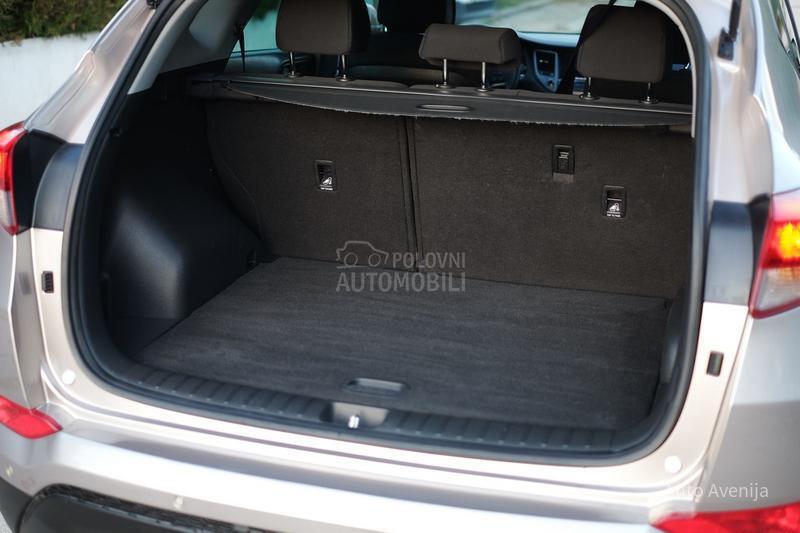 Hyundai Tucson 1.7CRDI 150000 k m