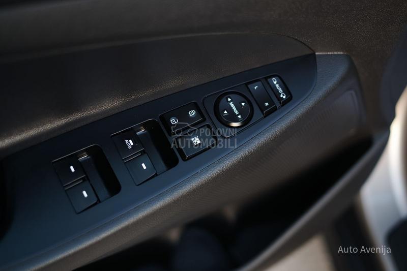 Hyundai Tucson 1.7CRDI 150000 k m