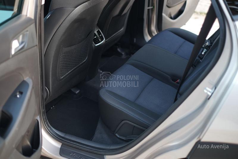 Hyundai Tucson 1.7CRDI 150000 k m