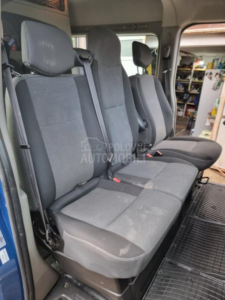 Renault Master 7 sedišta