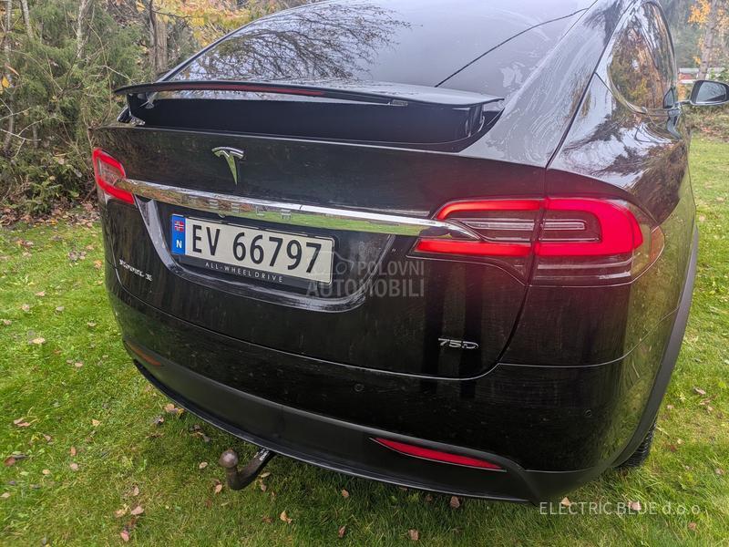 Tesla Model X 75d