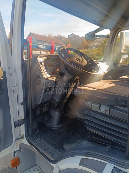 Mercedes Benz Atego 818