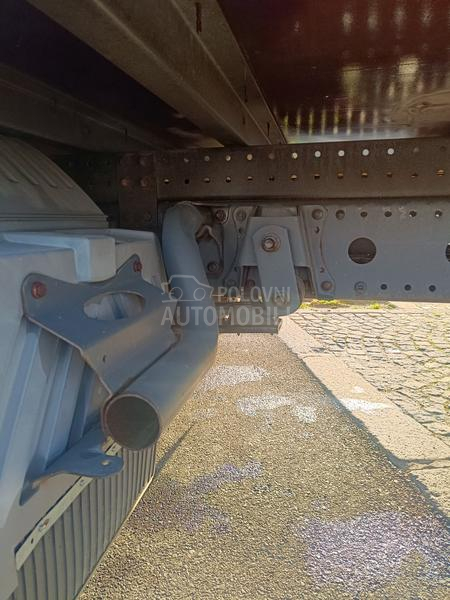 Mercedes Benz Atego 818