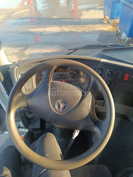 Mercedes Benz Atego 818