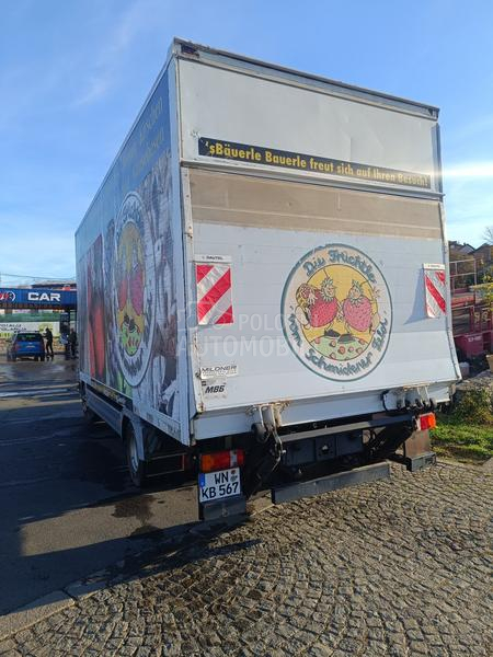 Mercedes Benz Atego 818