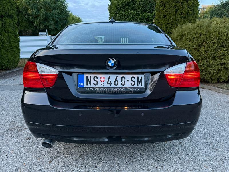 BMW 320 2.0d Led/N-A-V-I