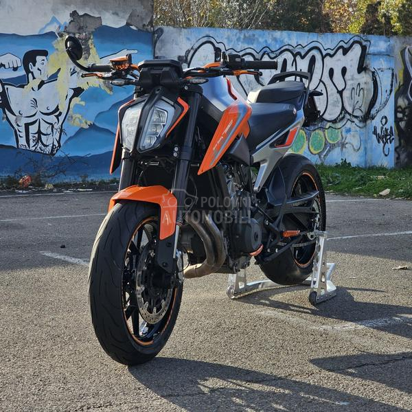 KTM 790 Duke