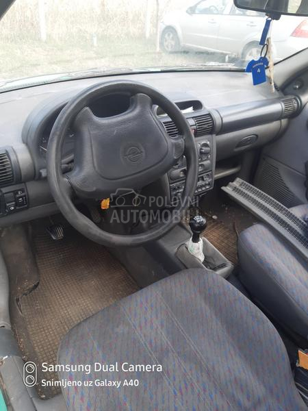 Opel Corsa B 