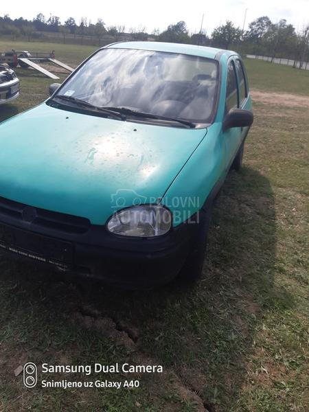 Opel Corsa B 