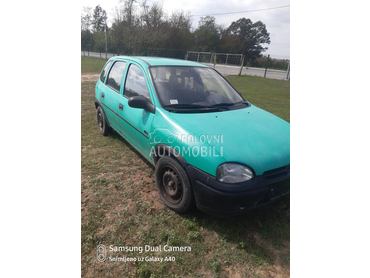 Opel Corsa B 