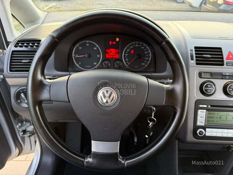 Volkswagen Touran 2.0 TDI