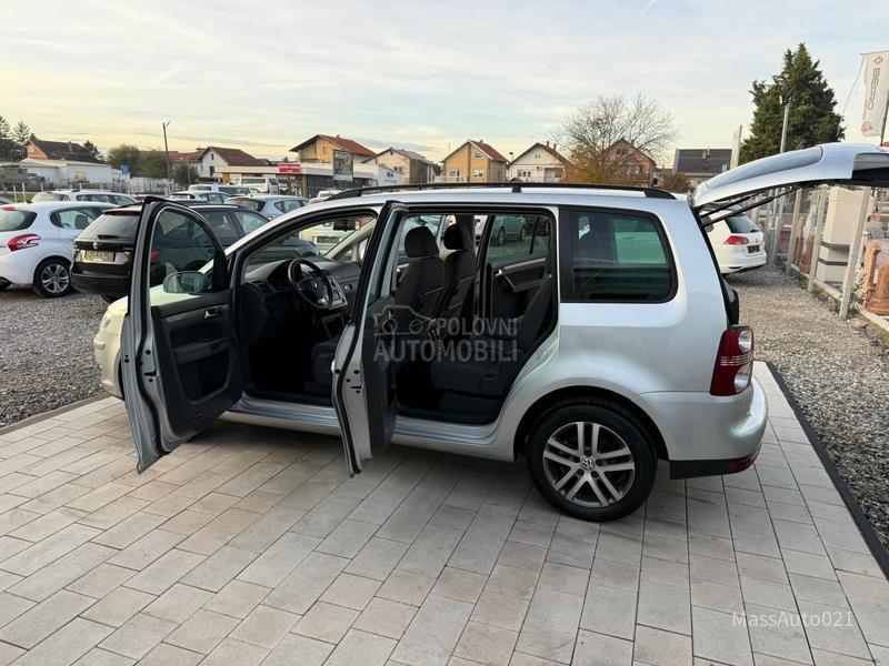 Volkswagen Touran 2.0 TDI