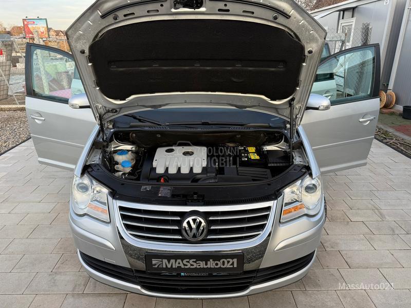 Volkswagen Touran 2.0 TDI