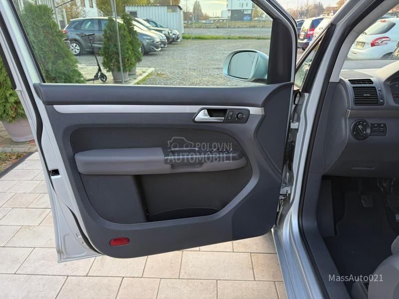 Volkswagen Touran 2.0 TDI