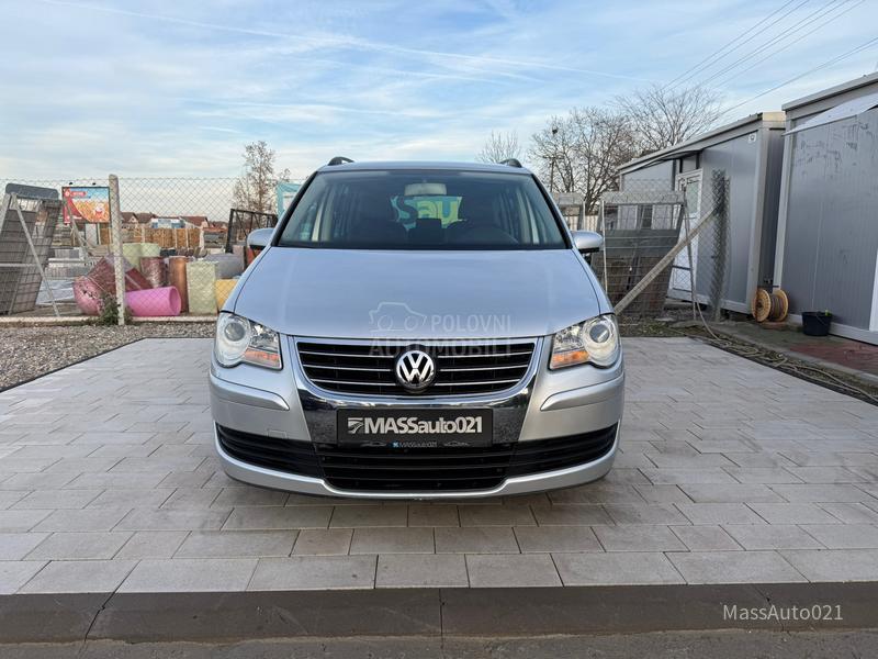 Volkswagen Touran 2.0 TDI