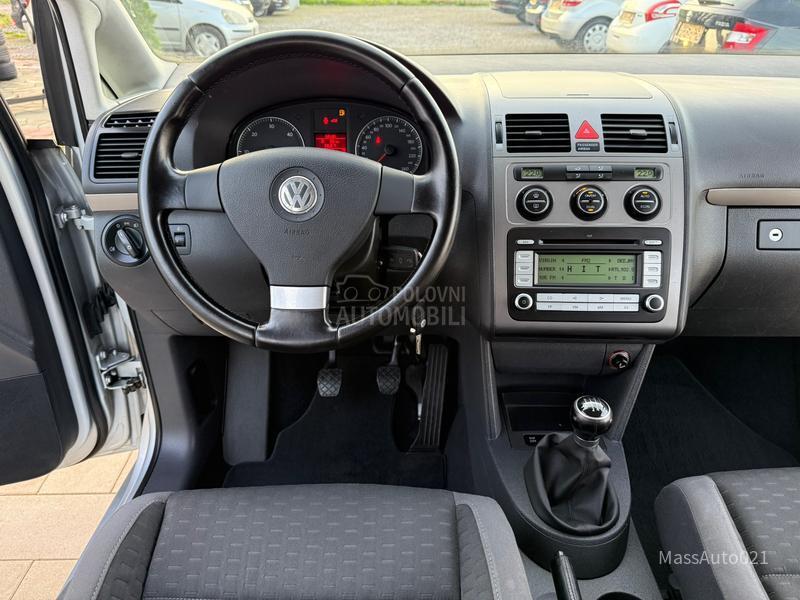 Volkswagen Touran 2.0 TDI