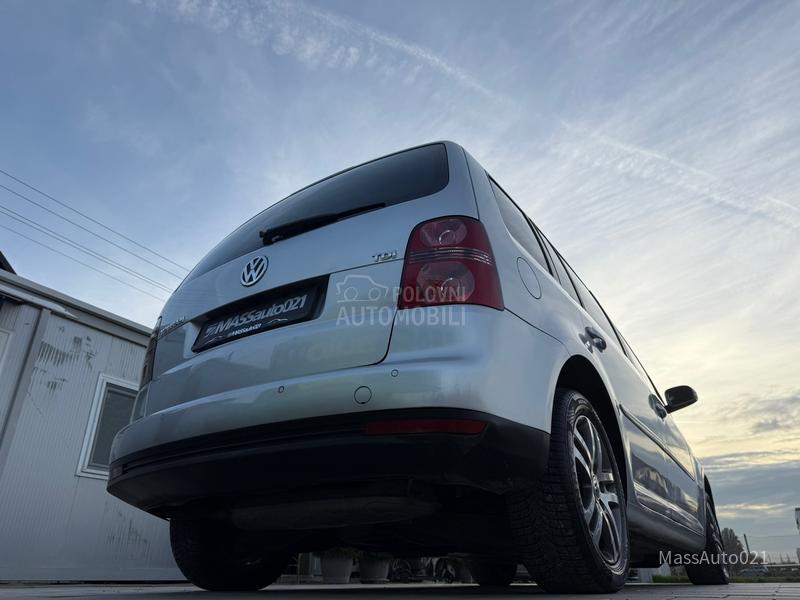 Volkswagen Touran 2.0 TDI