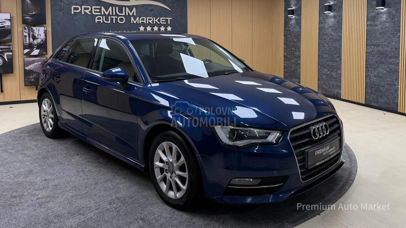 Audi A3 //1.6 TDI//N.AVI/FUL