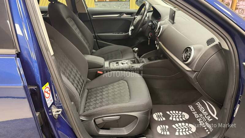 Audi A3 //1.6 TDI//N.AVI/FUL