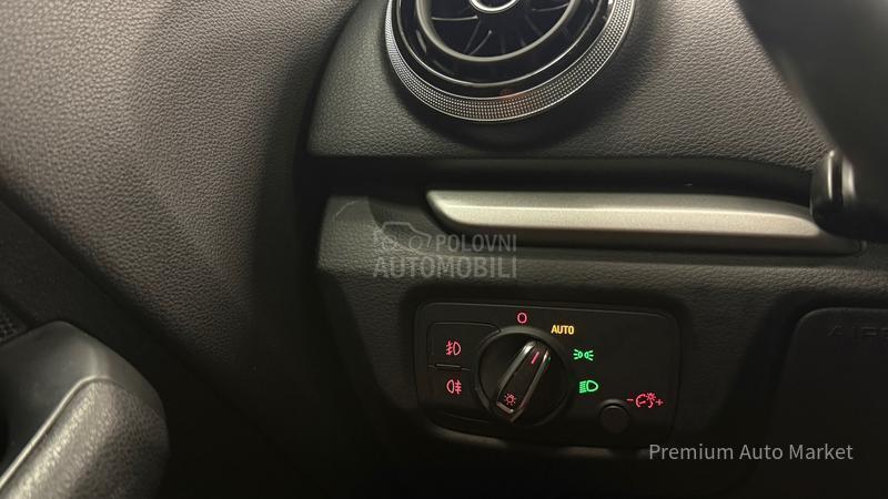 Audi A3 //1.6 TDI//N.AVI/FUL