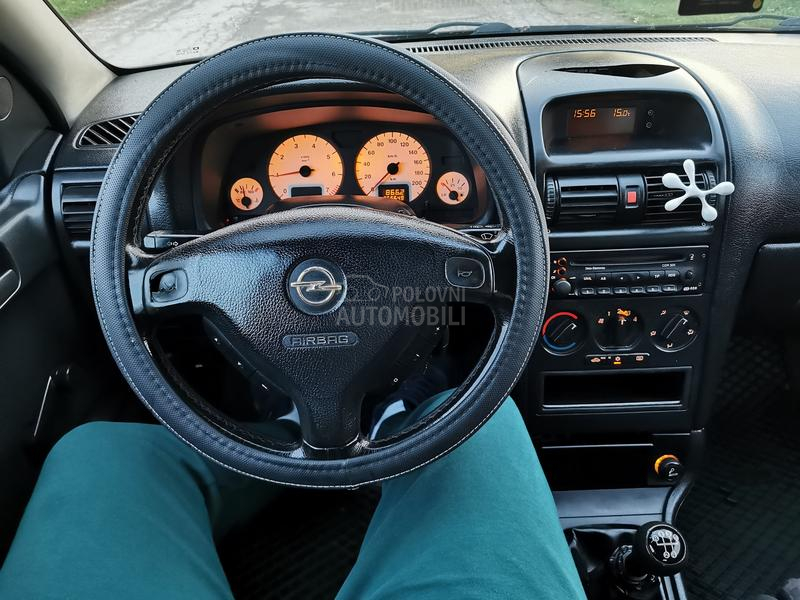 Opel Astra G 1.6
