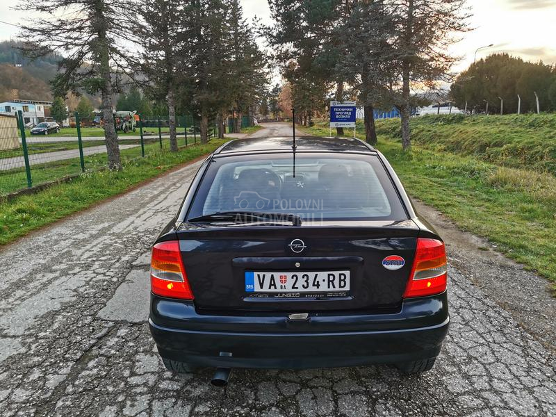 Opel Astra G 1.6