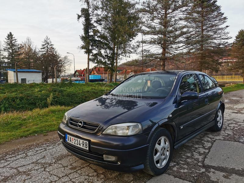 Opel Astra G 1.6