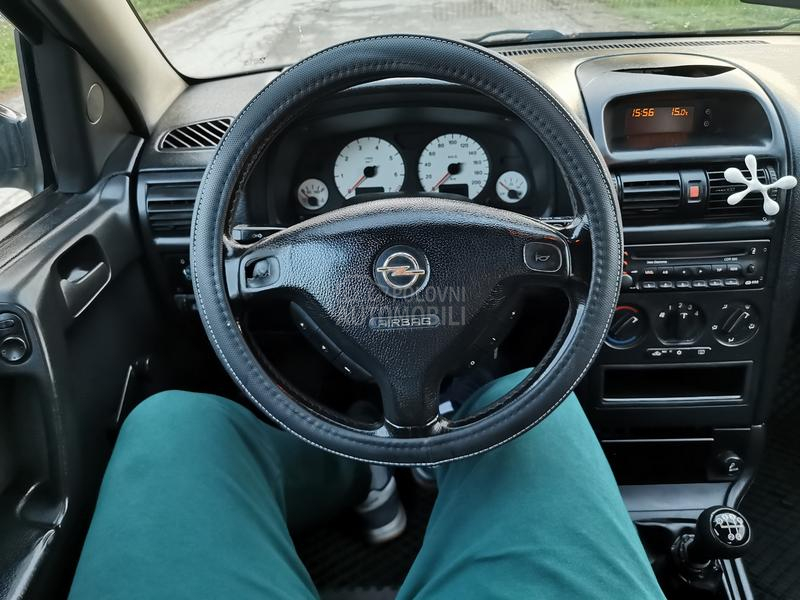 Opel Astra G 1.6