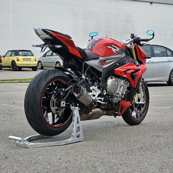 BMW S1000R