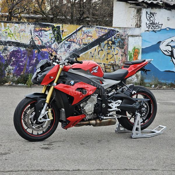 BMW S1000R
