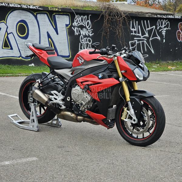 BMW S1000R