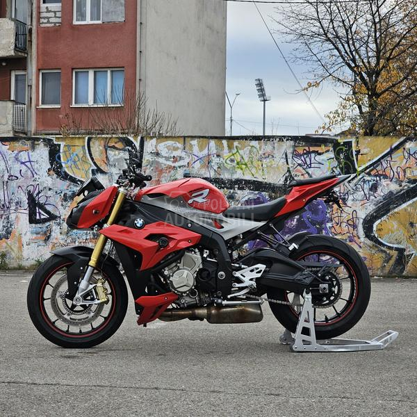 BMW S1000R