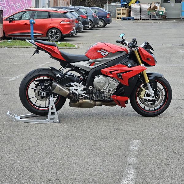 BMW S1000R