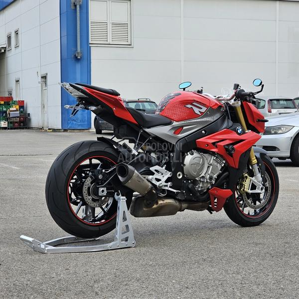 BMW S1000R