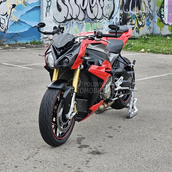 BMW S1000R