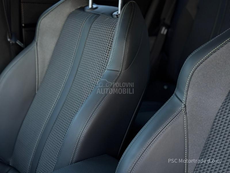 Peugeot 2008 GT/3DVirtual/Kamera