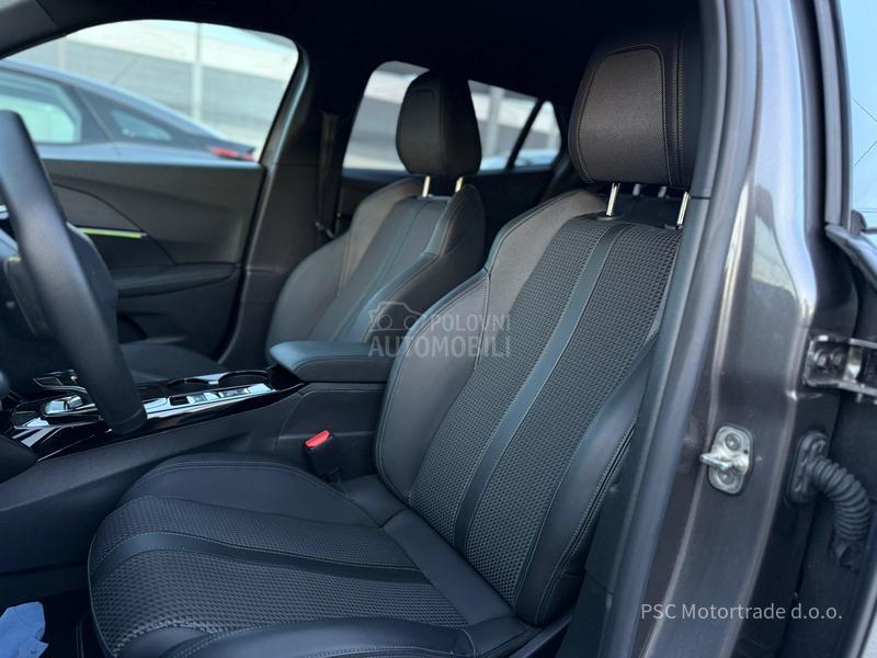 Peugeot 2008 GT/3DVirtual/Kamera