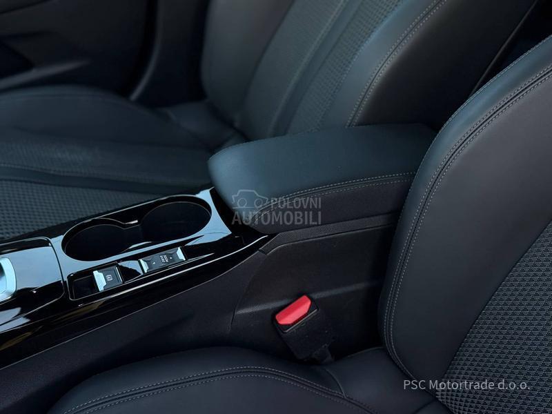 Peugeot 2008 GT/3DVirtual/Kamera