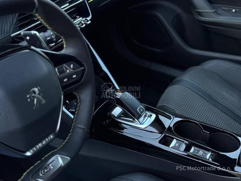 Peugeot 2008 GT/3DVirtual/Kamera