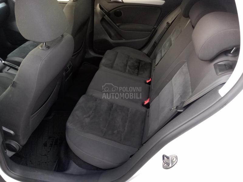 Volkswagen Golf 6 1.6 TDI LED