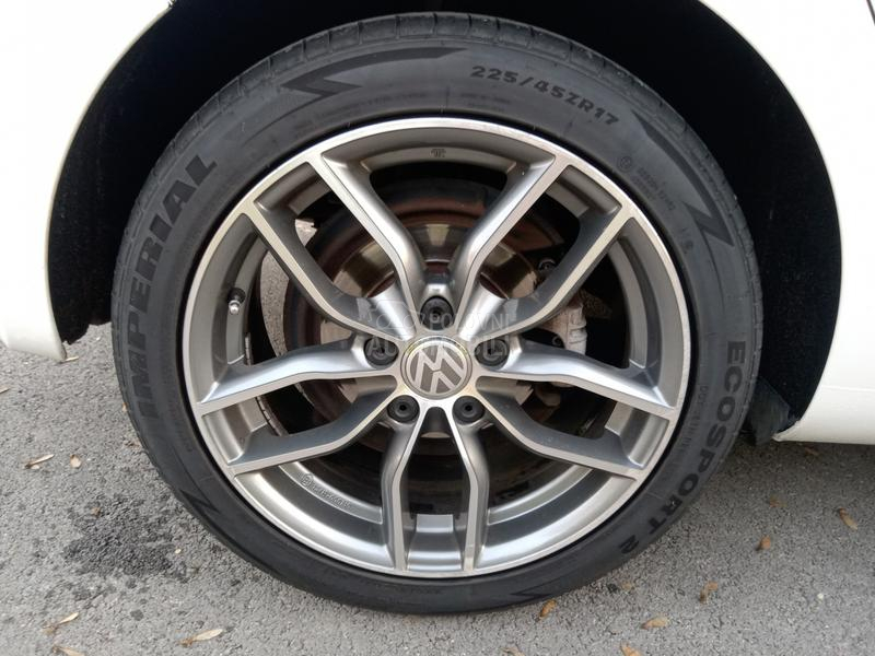 Volkswagen Golf 6 1.6 TDI LED