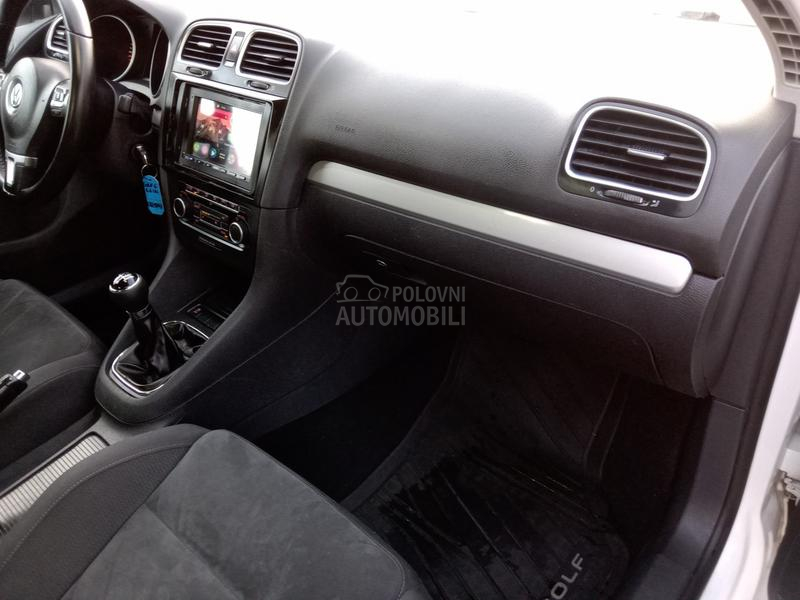 Volkswagen Golf 6 1.6 TDI LED