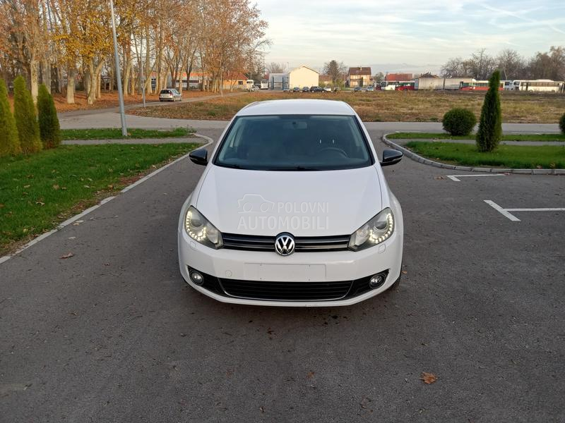 Volkswagen Golf 6 1.6 TDI LED
